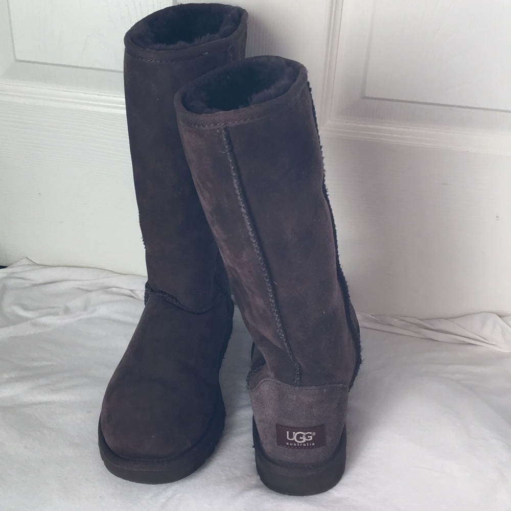 Ugg brown boots